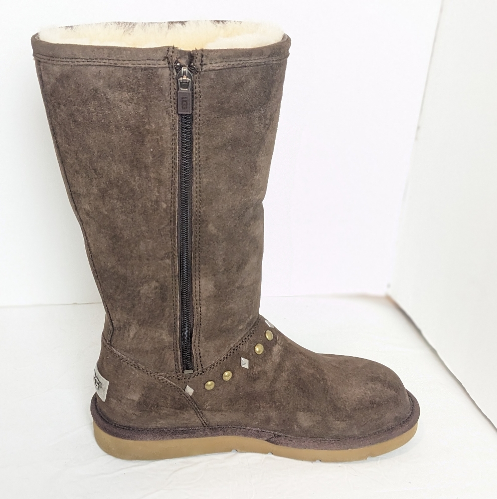 UGG Avondale suede and shearling boots - Picture 4 of 16